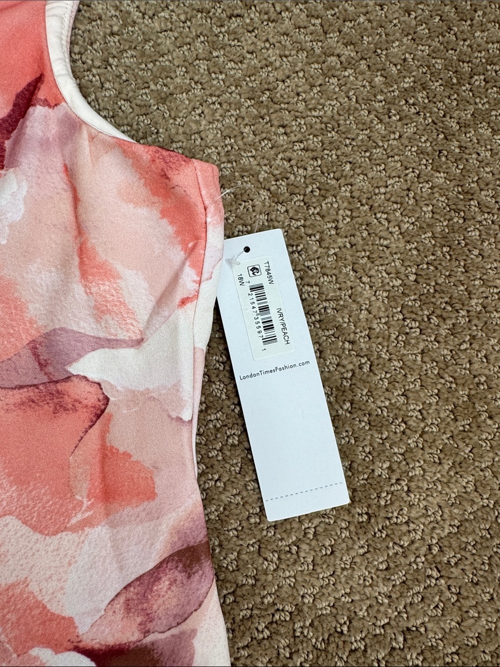 202M NWT London Times Plus Size Cap Sleeve Fit & Flare Dress - Size: 18W - Picture 7 of 11
